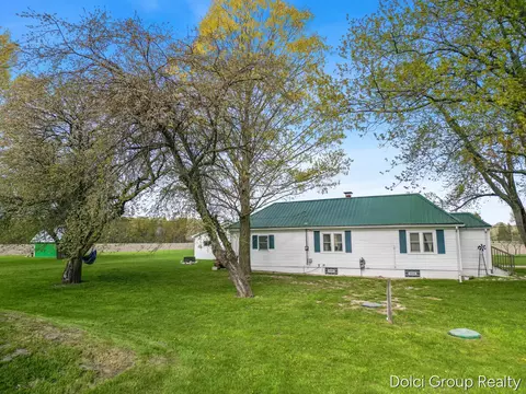20690 Coolidge, Big Rapids, MI 49307 photo 23