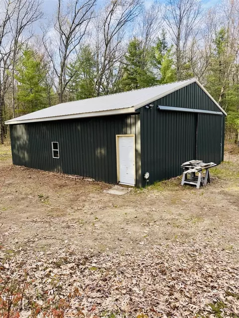 1661 N Centerline, White Cloud, MI 49349