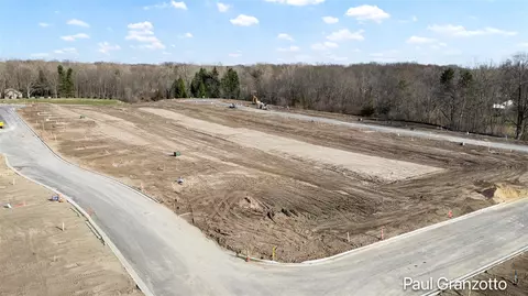 3026 Arbor Crk, Kentwood, MI 49512