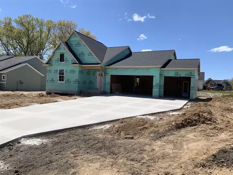 7840 Woodhurst, Rockford, MI 49341