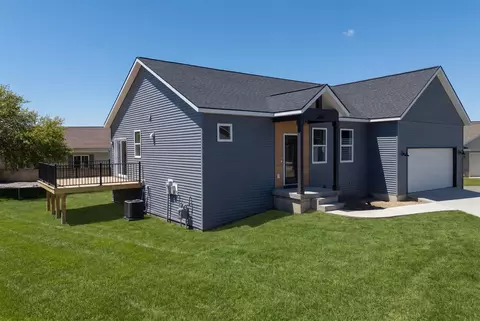 243 W Gardner, Sparta, MI 49345
