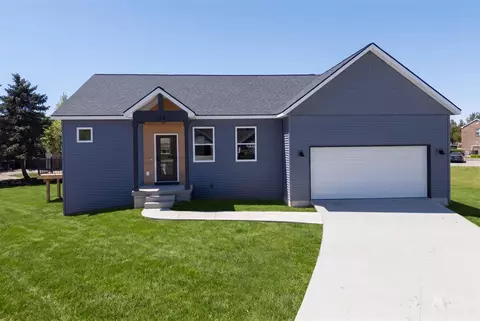 243 W Gardner, Sparta, MI 49345