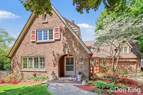 2479 Coit, Grand Rapids, MI 49505
