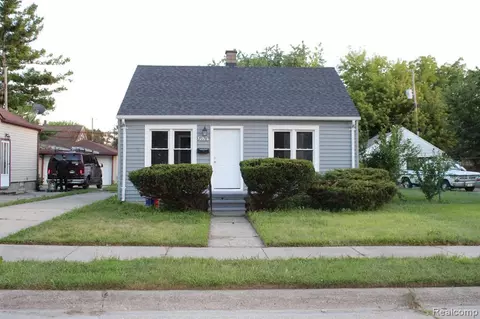 7028 Yacht, Warren, MI 48091