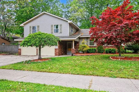 776 Meadowbrook, Holland, MI 49423