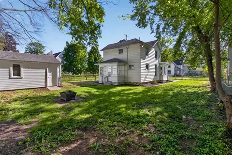 Exterior - 610 Backus, Jackson, MI 49202 photo 9 of 11