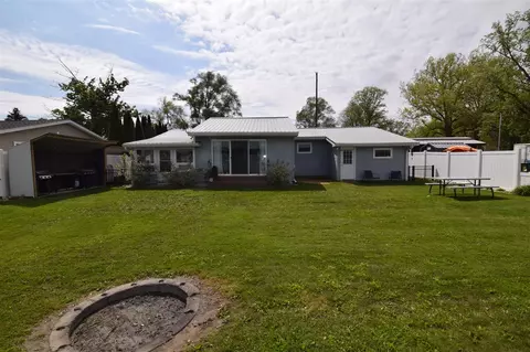 Exterior - 912 West Shr, Bronson, MI 49028 photo 8 of 12