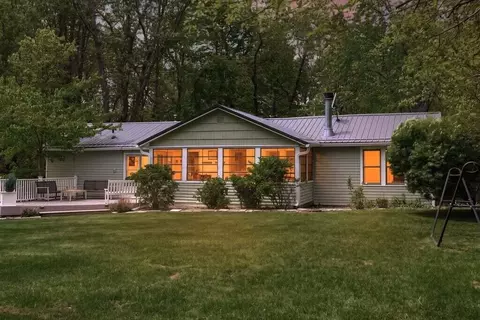 15566 Red Arrow, Union Pier, MI 49129