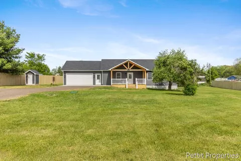 6937 Townhall, Sheridan, MI 48884