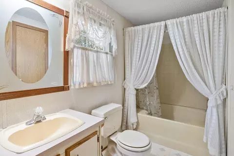 8943 E 36th, Newaygo, MI 49337 photo 11