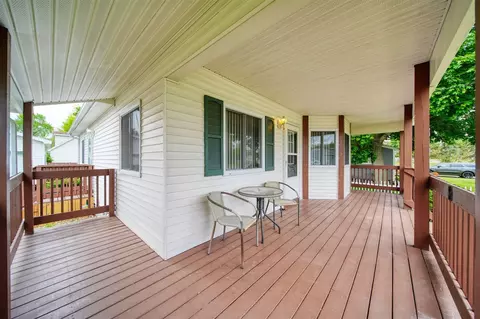 Exterior - 2105 Carlton, Jackson, MI 49203 photo 9 of 14