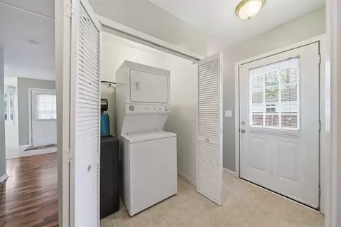 Other - 2105 Carlton, Jackson, MI 49203 photo 5 of 9