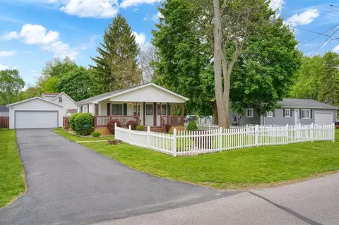Exterior - 2105 Carlton, Jackson, MI 49203 photo 1 of 14