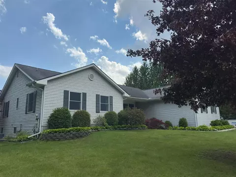 9868 Willow, Willis, MI 48191