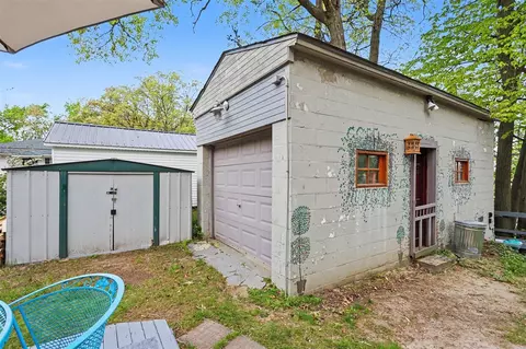 Exterior - 58858 River Hts, Three Rivers, MI 49093 photo 6 of 11