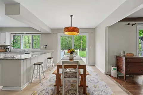 Dining - 2813 Brookside, Jackson, MI 49203 photo 3 of 3