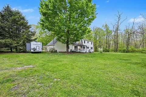 Exterior - 2813 Brookside, Jackson, MI 49203 photo 8 of 9