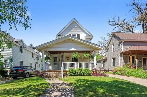 749 Lockwood, Grand Rapids, MI 49503