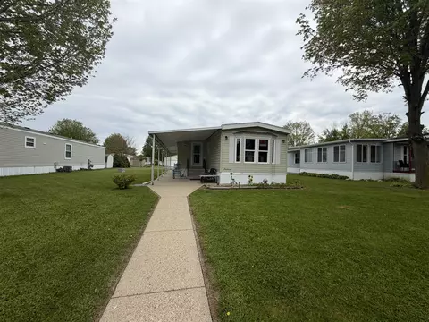 3110 Old Farm, Kalamazoo, MI 49004