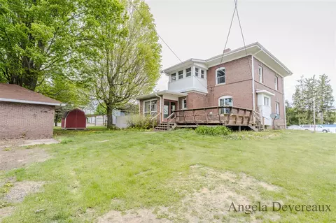 Exterior - 110 E Main, Edmore, MI 48829 photo 4 of 13