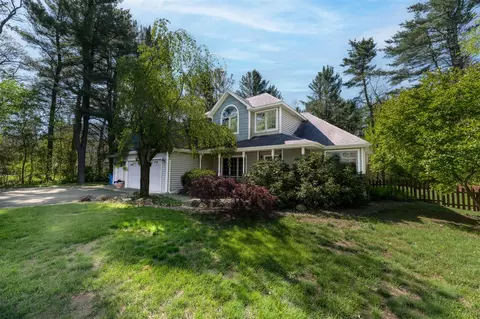 27515 Rolling Pnes, Lawton, MI 49065