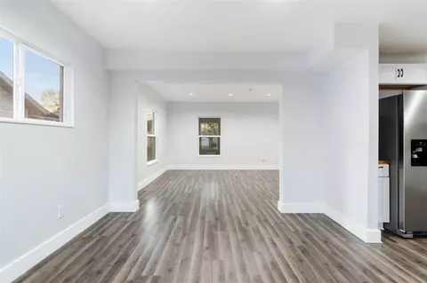 Living - 317 Orange, Jackson, MI 49202 photo 9 of 9