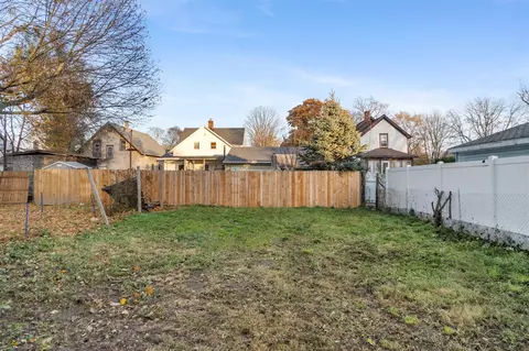 Exterior - 317 Orange, Jackson, MI 49202 photo 10 of 12