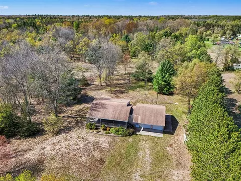 9819 N Tuttle, Free Soil, MI 49411