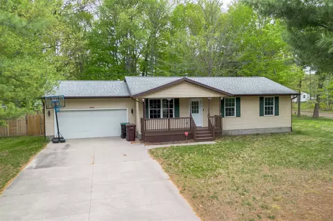 2908 Genesee, Muskegon, MI 49442