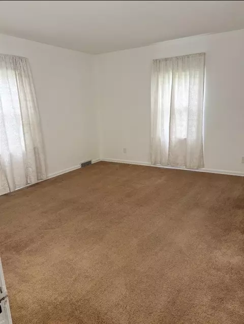 Bedroom - 1012 Sixth, Jackson, MI 49203 photo 4 of 4