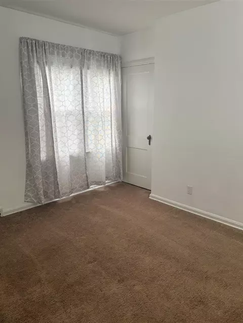 Bedroom - 1012 Sixth, Jackson, MI 49203 photo 3 of 4