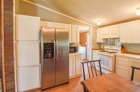 Kitchen - 444 Block, Coldwater, MI 49036 photo 1 of 4