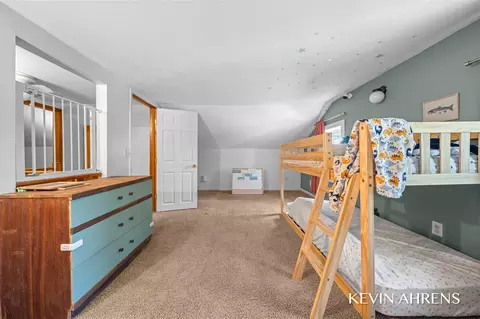 Bedroom - 16927 Juniper, Conklin, MI 49403 photo 3 of 7