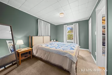 Bedroom - 16927 Juniper, Conklin, MI 49403 photo 1 of 7