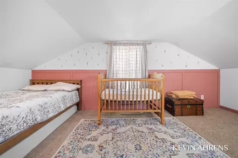 Bedroom - 16927 Juniper, Conklin, MI 49403 photo 5 of 7