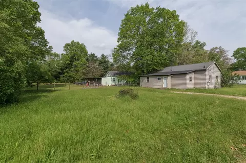 501 2nd, Dowagiac, MI 49047