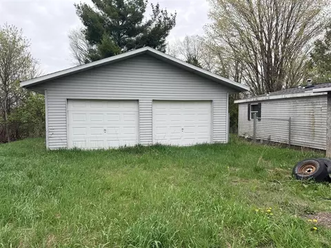 Exterior - 1734 E Wilson, Custer, MI 49405 photo 4 of 12