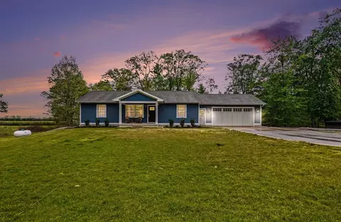 13298 Rich, Grand Haven, MI 49417