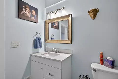 Bath - 7615 Lansing, Jackson, MI 49201 photo 13 of 13