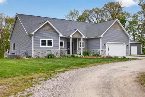 Exterior - 7615 Lansing, Jackson, MI 49201 photo 25 of 26