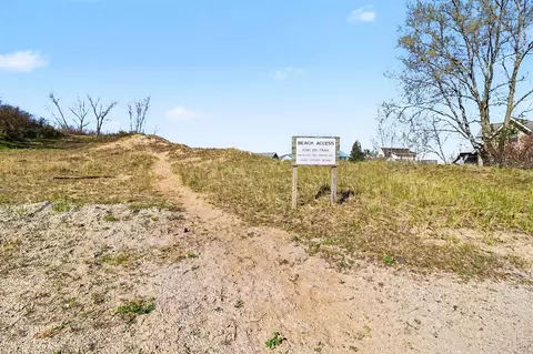 N Silver Ridge, Mears, MI 49436 photo 11