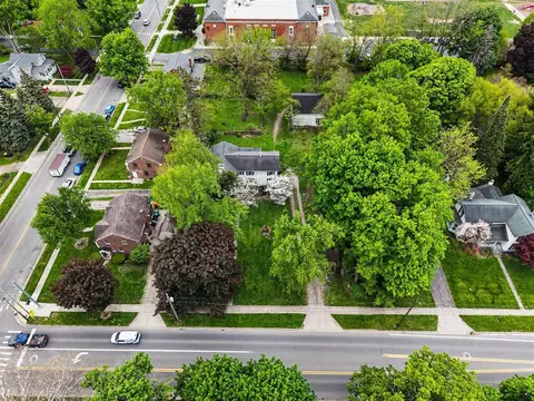 View/Area - 1011 W Maumee, Adrian, MI 49221 photo 2 of 2