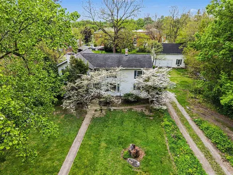 Exterior - 1011 W Maumee, Adrian, MI 49221 photo 2 of 7
