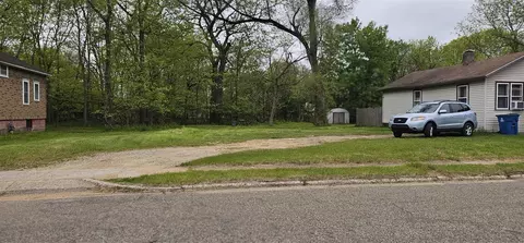 Parrish, Battle Creek, MI 49037
