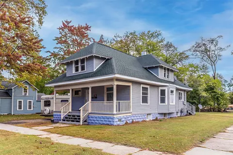 1094 Williams, Muskegon, MI 49442