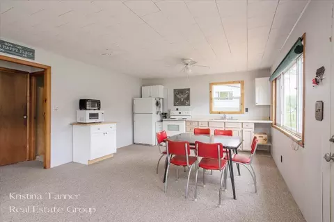 Dining - 13737 Lower Bayside, Belding, MI 48809 photo 1 of 3