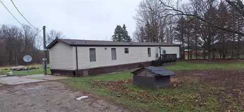 1251 E Sta, Sheridan, MI 48884