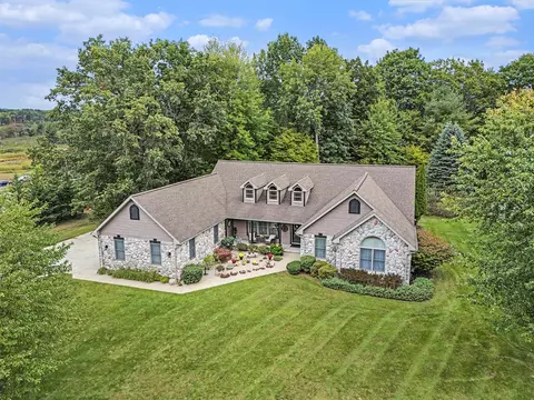 5450 W Riverside, Ludington, MI 49431