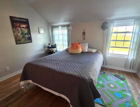 Bedroom - 404 Cedar, Three Oaks, MI 49128 photo 3 of 3