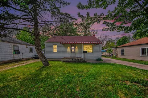 853 Addison, Adrian, MI 49221
